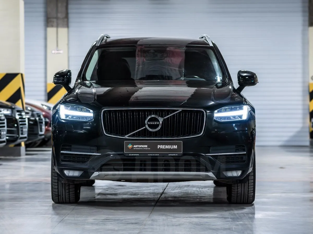 Volvo XC90 Image 3